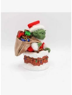 Hot Sale 🎁 Star Wars Yoda In Chimney Table Piece 🛒