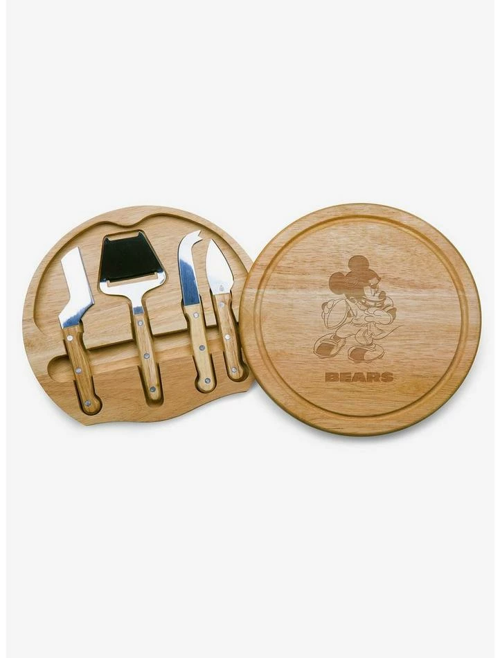 Flash Sale โ Disney Mickey Mouse NFL CHI Bears Circo Cheese Cutting Board & Tools Set ๐ 1 Flash Sale โ Disney Mickey Mouse NFL CHI Bears Circo Cheese Cutting Board & Tools Set ๐