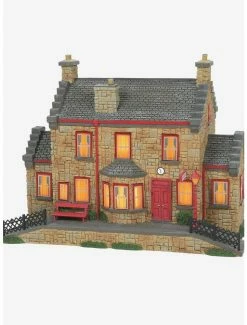Best deal ⭐ Harry Potter Hogsmeade Station Figurine 😉