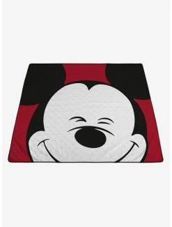 Brand new 🎉 Disney Mickey Mouse Impresa Picnic Blanket 🎁